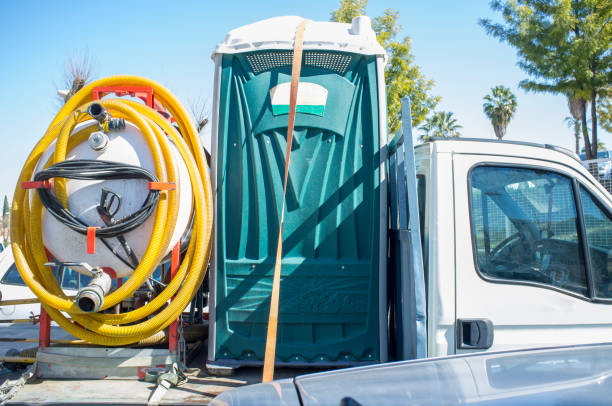 Best Porta potty delivery and setup  in Garrison, ND